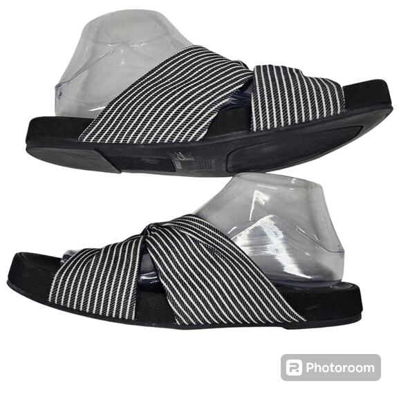 Eileen Fisher Pal Black Stripe Canvas Slides Size 10 - Picture 6 of 10